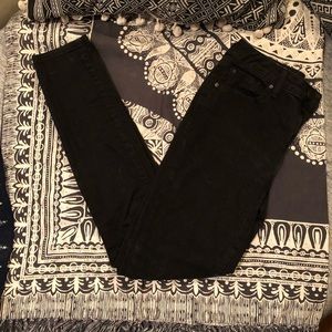 Black Gap Skinnies!